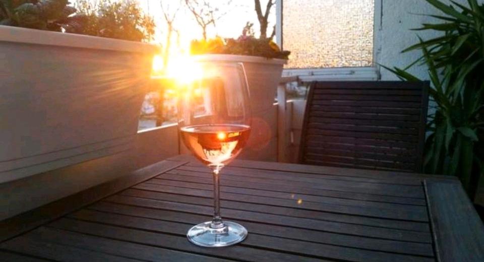 Etagenwohnung Duisburg Angerhausen - 3.5 Zimmer, 70 m&sup2;, 220.000&euro; | Angebot:25945495