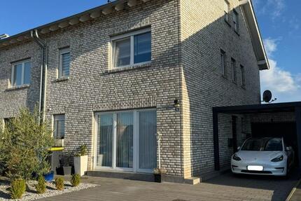 Haus Willich - 5 Zimmer, 188 m&sup2;, 925.000&euro; | Angebot:25335862