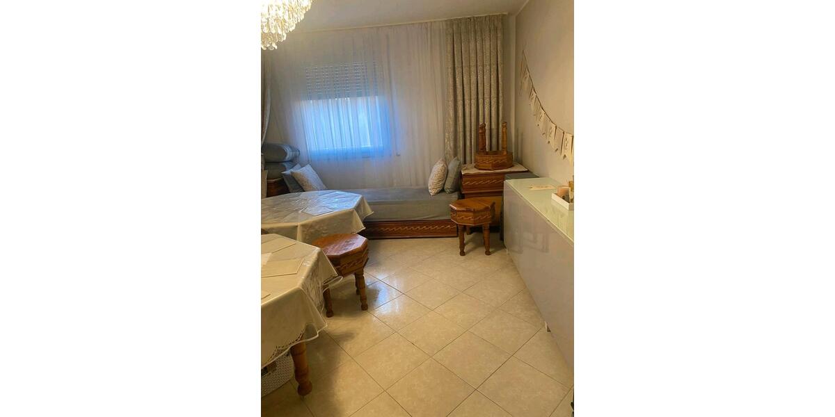 Erdgeschoßwohnung Duisburg Hamborn - 4.5 Zimmer, 99 m&sup2;, 159.000&euro; | Angebot:26679310