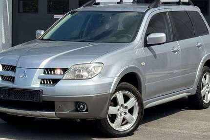 Mitsubishi Outlander 171.316 km 4.950 &euro; Krefeld 47804