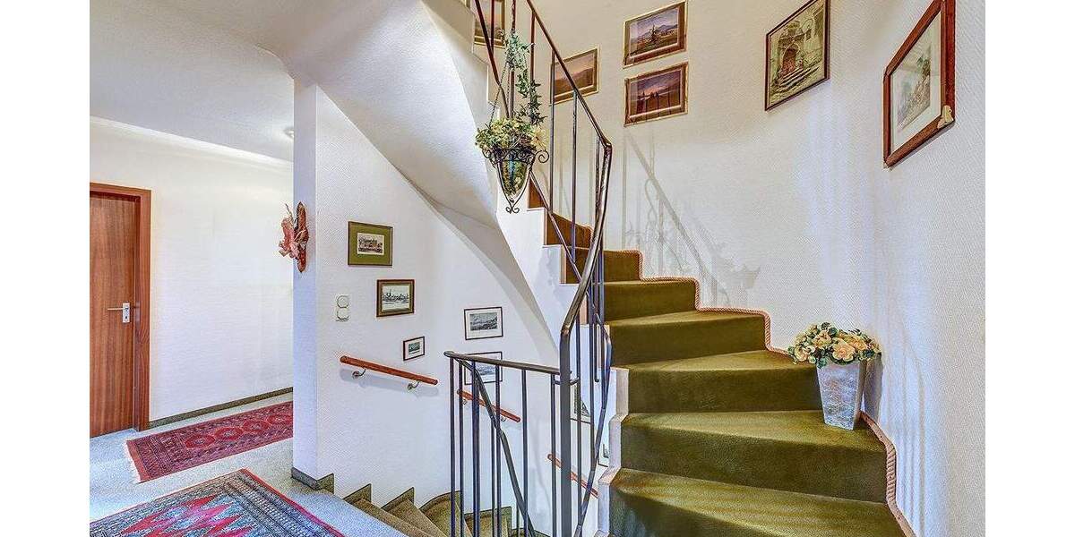 Reihenmittelhaus Düsseldorf Hubbelrath - 5 Zimmer, 124 m&sup2;, 595.000&euro; | Angebot:25744332