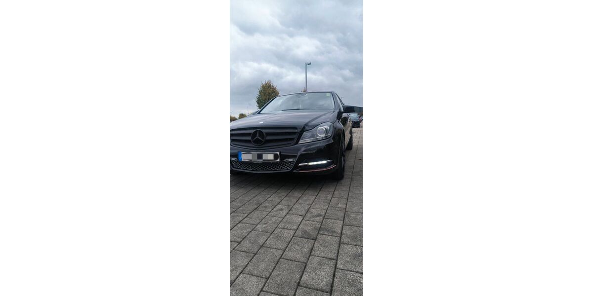 Mercedes-Benz C 220 240.000 km 9.250 &euro; Bottrop 46242