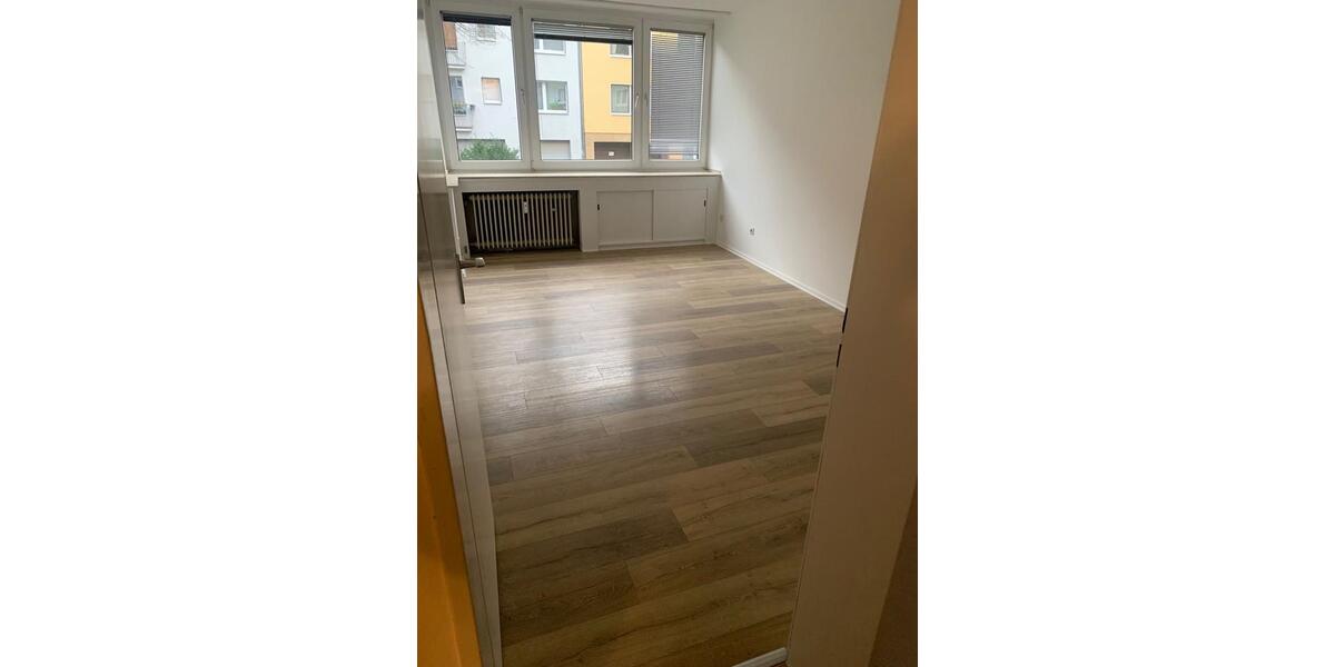 Etagenwohnung Düsseldorf Flingern Süd - 2 Zimmer, 55 m&sup2;, 1.050&euro; | Angebot:25981096
