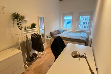 Wohnung Düsseldorf Oberbilk - 1 Zimmer, 13 m&sup2;, 625&euro; | Angebot:24830797