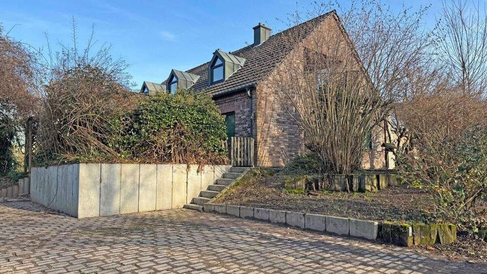 Einfamilienhaus Voerde Götterswickerhamm - 6 Zimmer, 200 m&sup2;, 630.000&euro; | Angebot:25684458