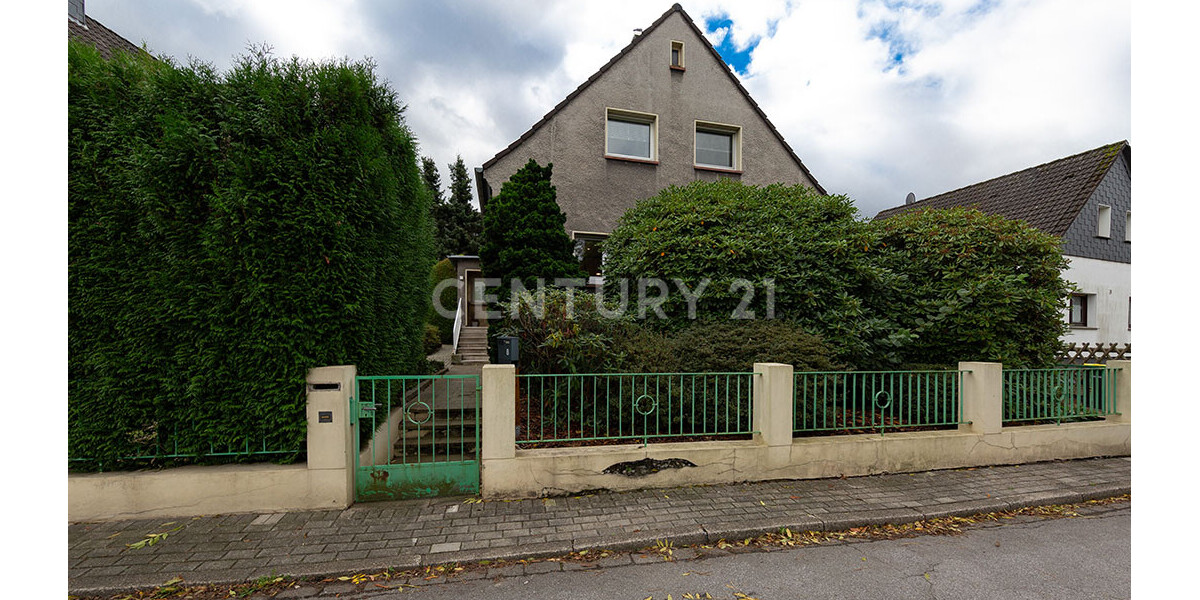 Traumhaus für Paare: Moderne Räume, freistehende Badewanne & viel Potenzial im Grünen - Einfamilienhaus Essen Stadtbezirk IV | Angebot:27248509