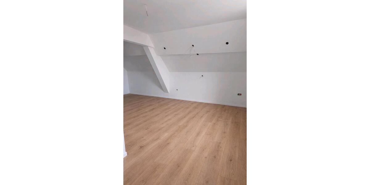 Etagenwohnung Rheinberg - 3 Zimmer, 83 m&sup2;, 800&euro; | Angebot:26023945