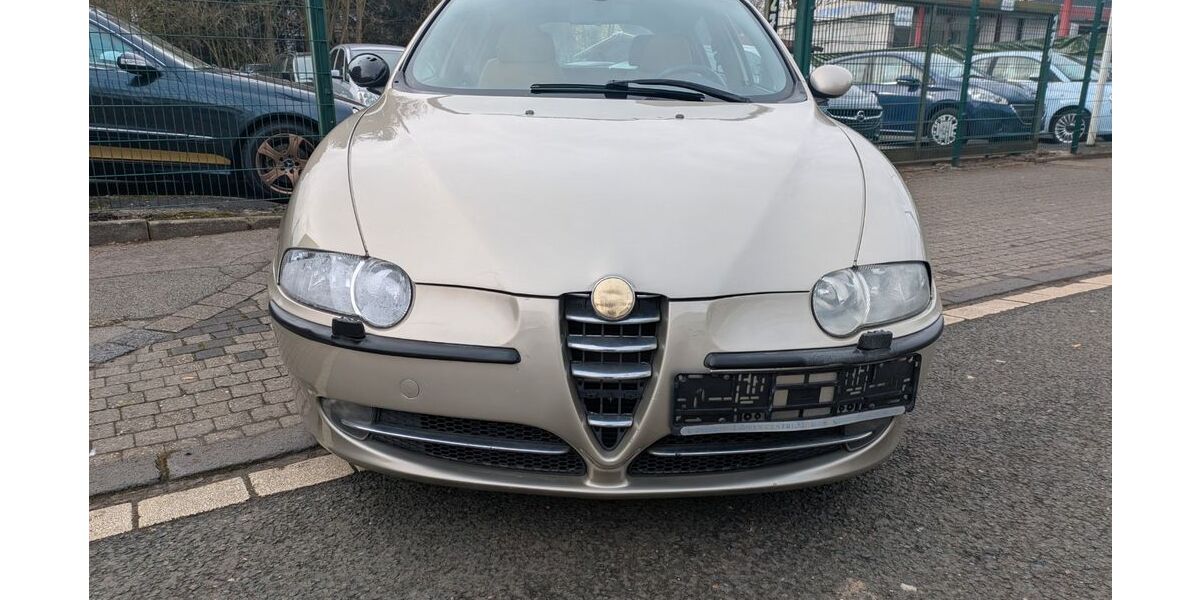 Alfa Romeo 147 154.000 km 2.500 &euro; Essen 45359