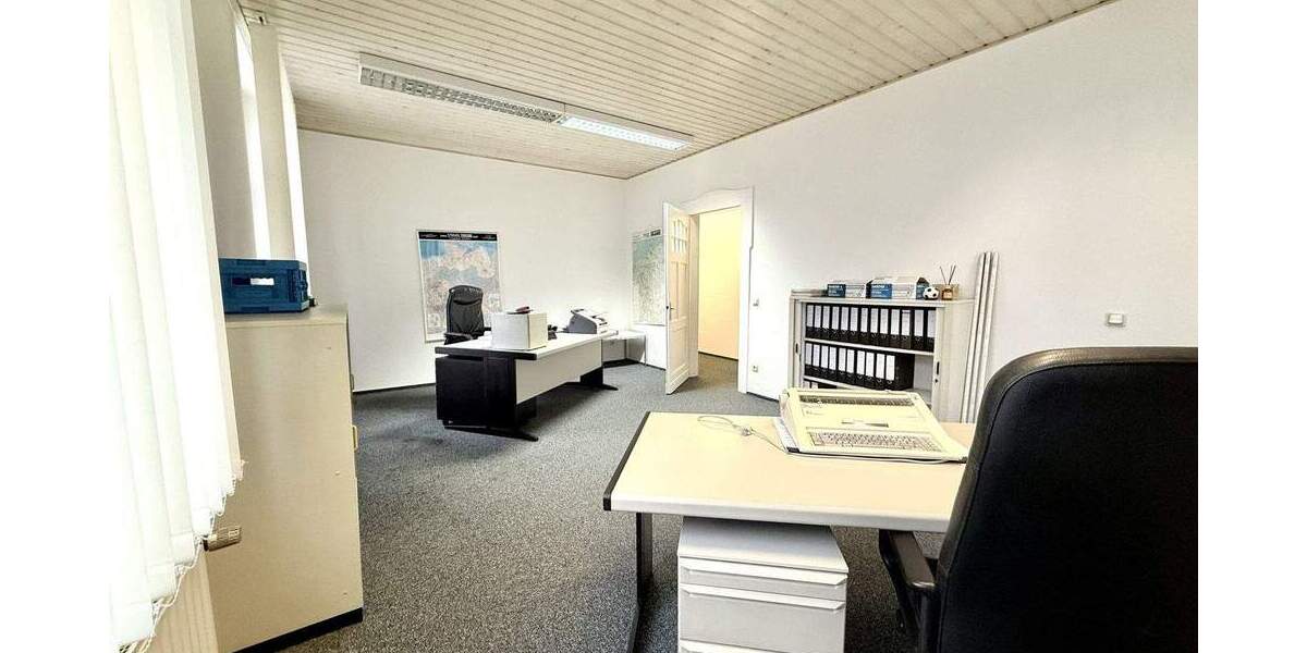 Gewerbeobjekt Geldern - 8 Zimmer, 260 m&sup2;, 1.875&euro; | Angebot:25701959