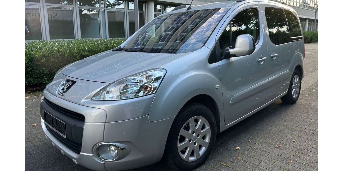 Peugeot Partner Tepee 48.600 km 9.400 &euro; Ratingen 40880