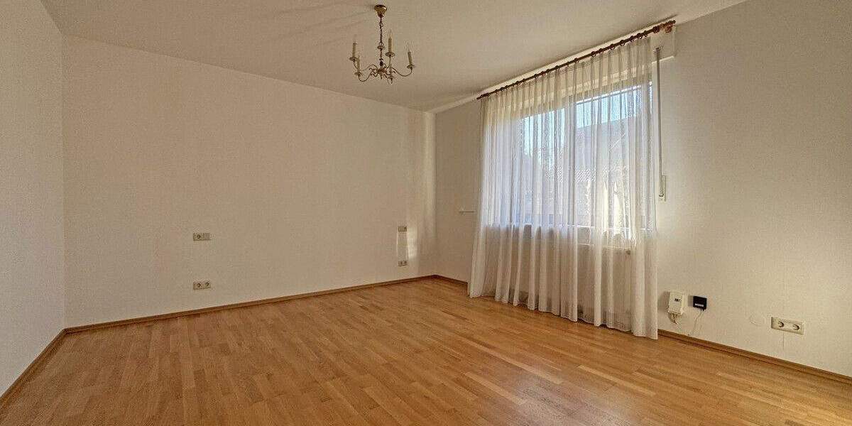 Bungalow Voerde Friedrichsfeld - 3 Zimmer, 123 m&sup2;, 790.000&euro; | Angebot:25878914