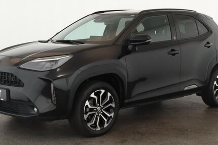 Toyota Yaris Cross 37.900 km 23.484 &euro; Düsseldorf 40233