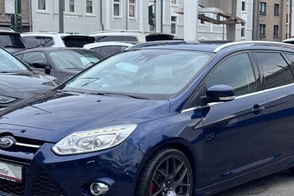 Ford Focus 223.608 km 4.750 &euro; Oberhausen 46045