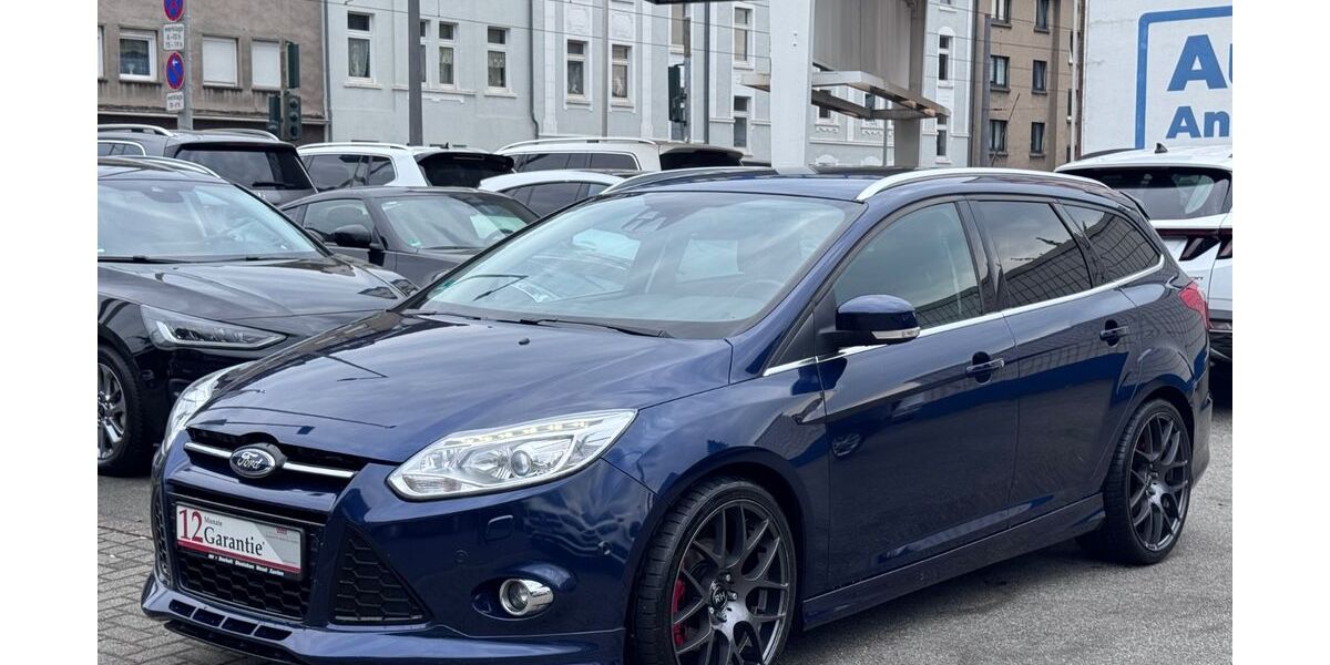 Ford Focus 223.608 km 4.750 &euro; Oberhausen 46045