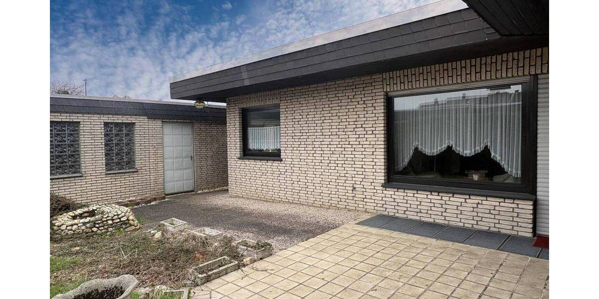 Bungalow Moers Kapellen-Mitte - 5 Zimmer, 121 m&sup2;, 425.000&euro; | Angebot:25984255