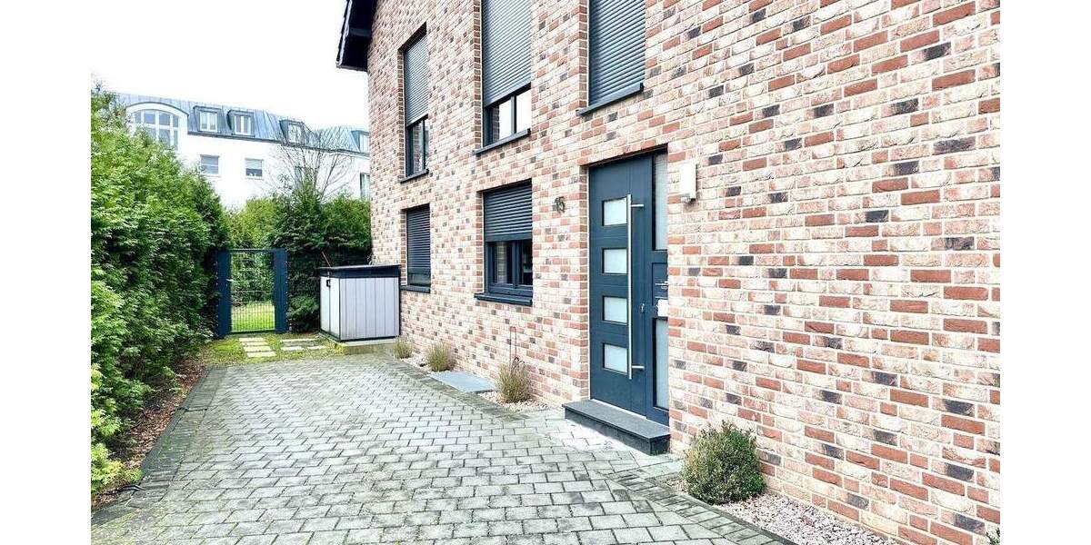 Einfamilienhaus Neuss Stadionviertel - 7 Zimmer, 255 m&sup2;, 998.000&euro; | Angebot:25687662