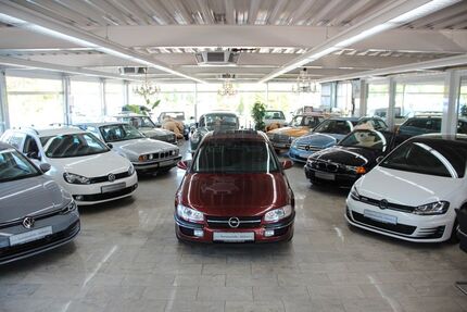 Opel Omega 110.000 km 2.850 &euro; Essen 45356