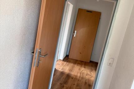 Wohnung Duisburg Rheinhausen - 2 Zimmer, 55 m&sup2;, 700&euro; | Angebot:25944973