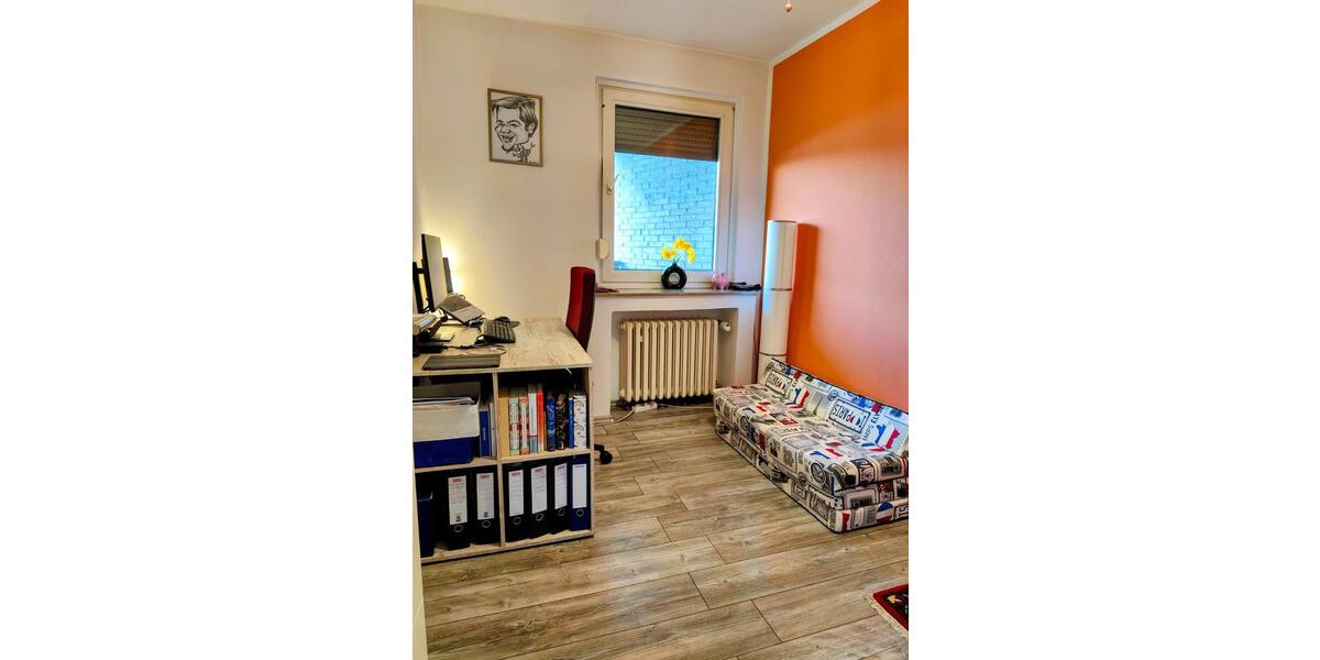 Reihenhaus Duisburg Rheinhausen - 8 Zimmer, 160 m&sup2;, 498.000&euro; | Angebot:25045833