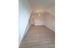 Dachgeschoßwohnung Duisburg Rheinhausen - 2 Zimmer, 45 m&sup2;, 360&euro; | Angebot:26689646