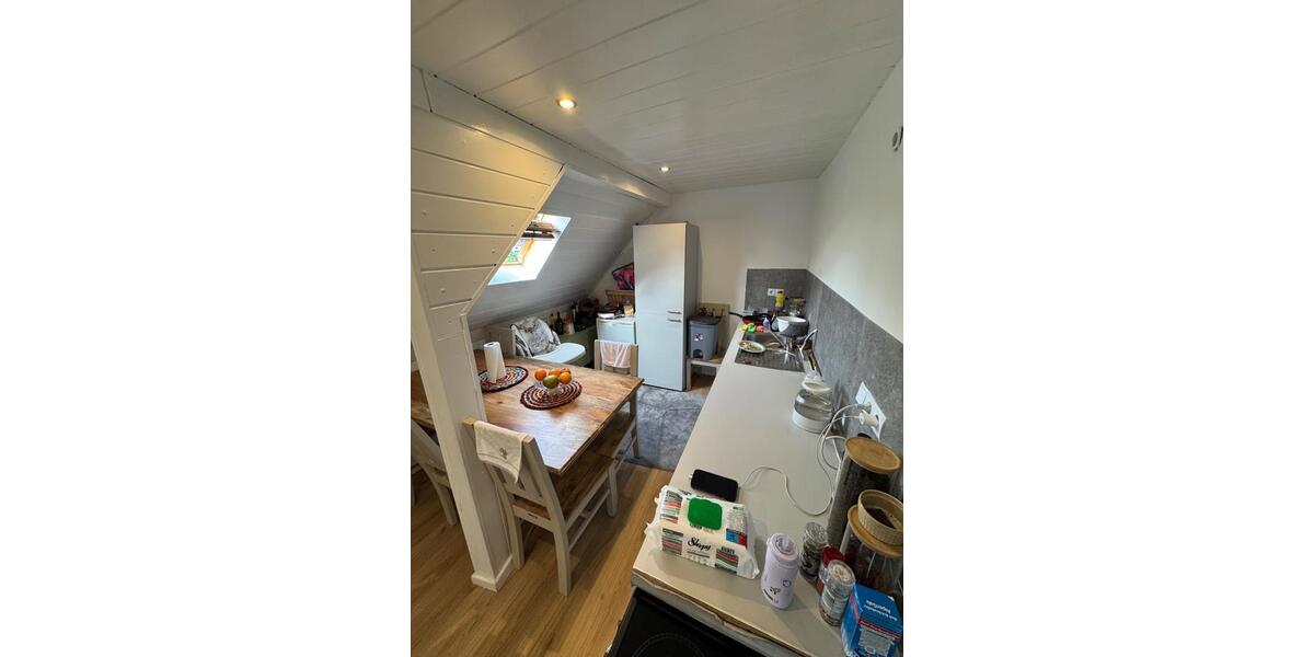 Dachgeschoßwohnung Viersen Hülsdonk - 2.5 Zimmer, 60 m&sup2;, 700&euro; | Angebot:26497713