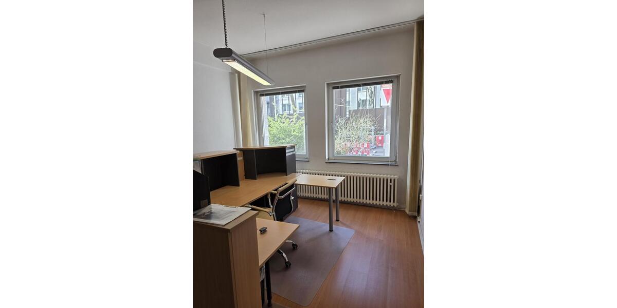 Gewerbeobjekt Düsseldorf Stadtbezirk 3 - 1.750&euro; | Angebot:25309918