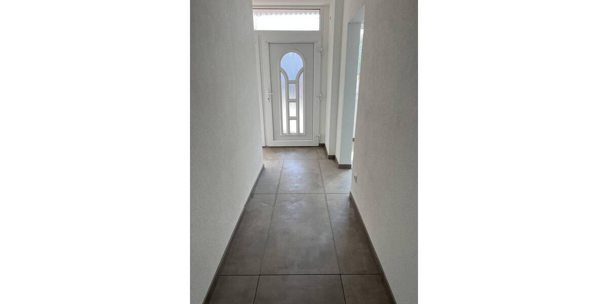 Reihenendhaus Moers Hochstraß - 4 Zimmer, 105 m&sup2;, 1.480&euro; | Angebot:26607336