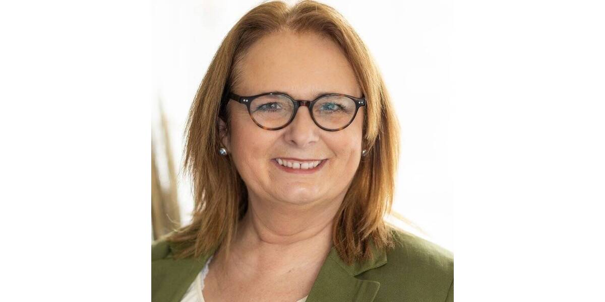 Mehrfamilienhaus, Wohnhaus Essen Huttrop - 5 Zimmer, 145 m&sup2;, 299.350&euro; | Angebot:25845360