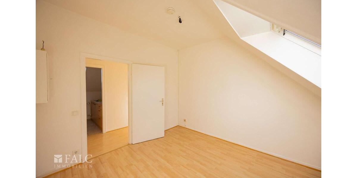 Dachgeschoßwohnung Heiligenhaus - 2 Zimmer, 41 m&sup2;, 405&euro; | Angebot:24780673
