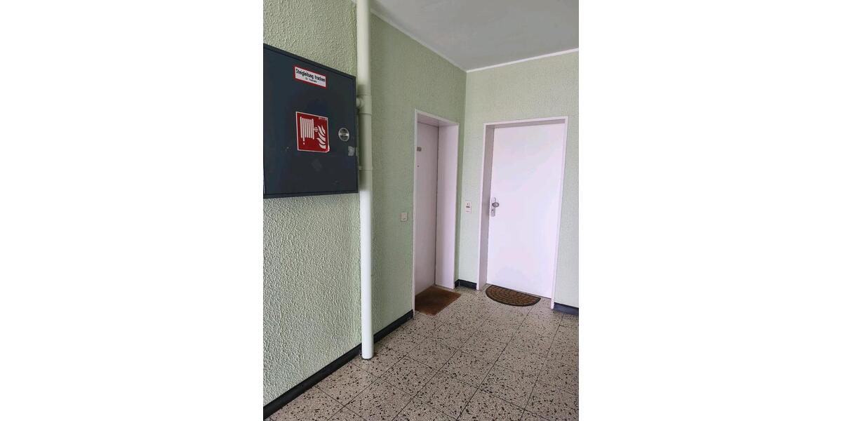 Etagenwohnung Duisburg Essenberg - 1 Zimmer, 68 m&sup2;, 100.000&euro; | Angebot:26625867