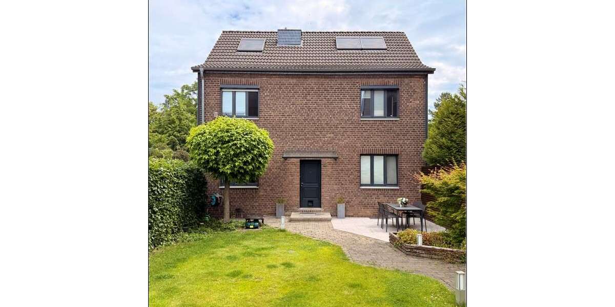Einfamilienhaus Düsseldorf Heerdt - 8 Zimmer, 395 m&sup2;, 2.350.000&euro; | Angebot:27313201