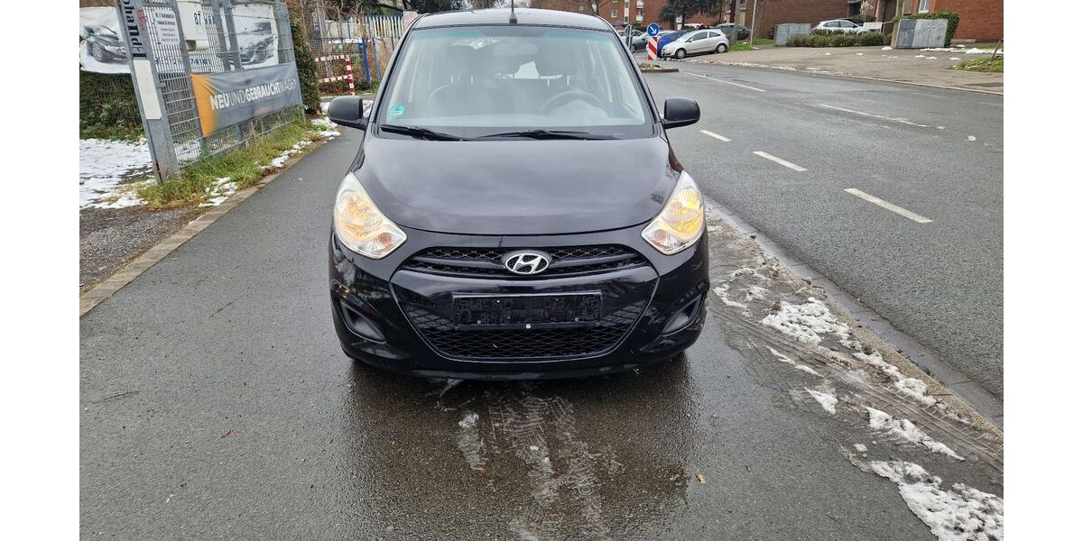 Hyundai i10 108.678 km 3.300 &euro; Düsseldorf 40549