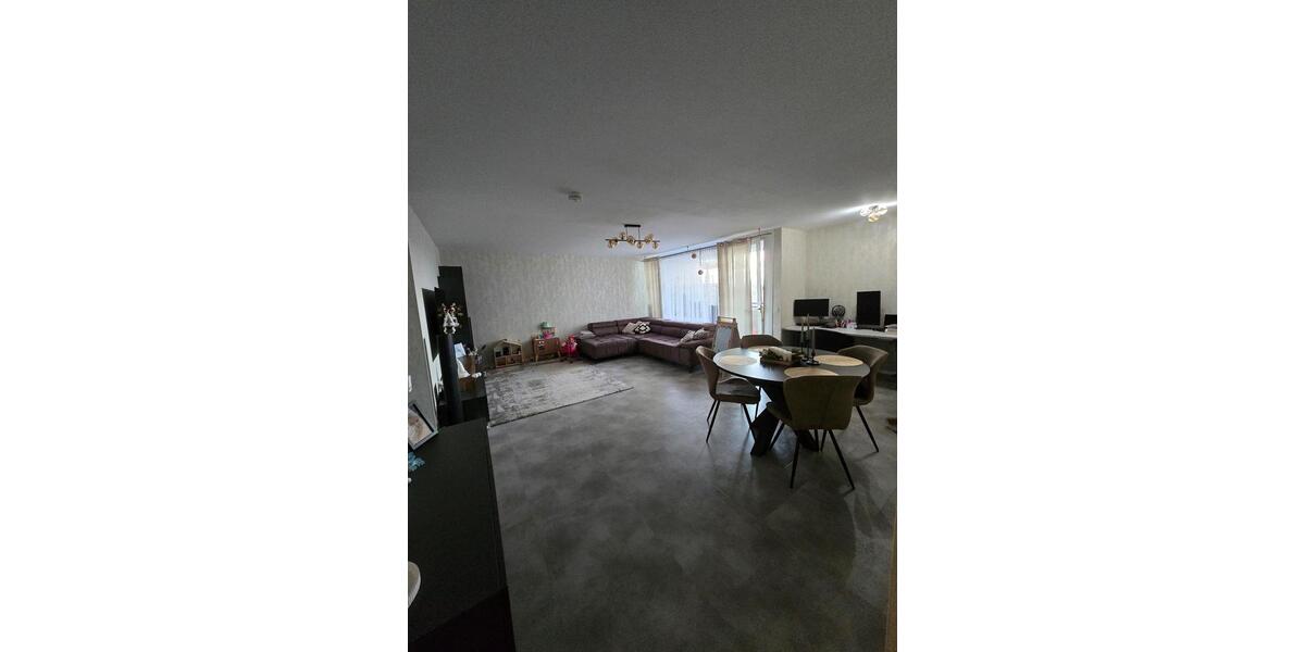 Etagenwohnung Ratingen Tiefenbroich - 3 Zimmer, 92 m&sup2;, 300.000&euro; | Angebot:26517243
