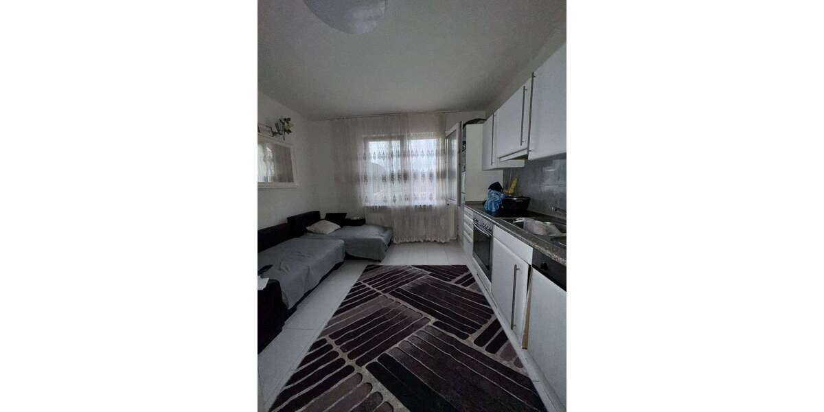 Etagenwohnung Duisburg Hamborn - 4 Zimmer, 88 m&sup2;, 100.000&euro; | Angebot:21124907