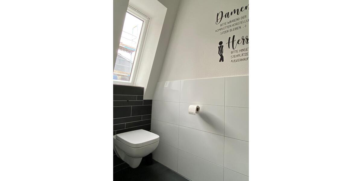 Dachgeschoßwohnung Wesel Bislich - 3 Zimmer, 85 m&sup2;, 900&euro; | Angebot:25967643