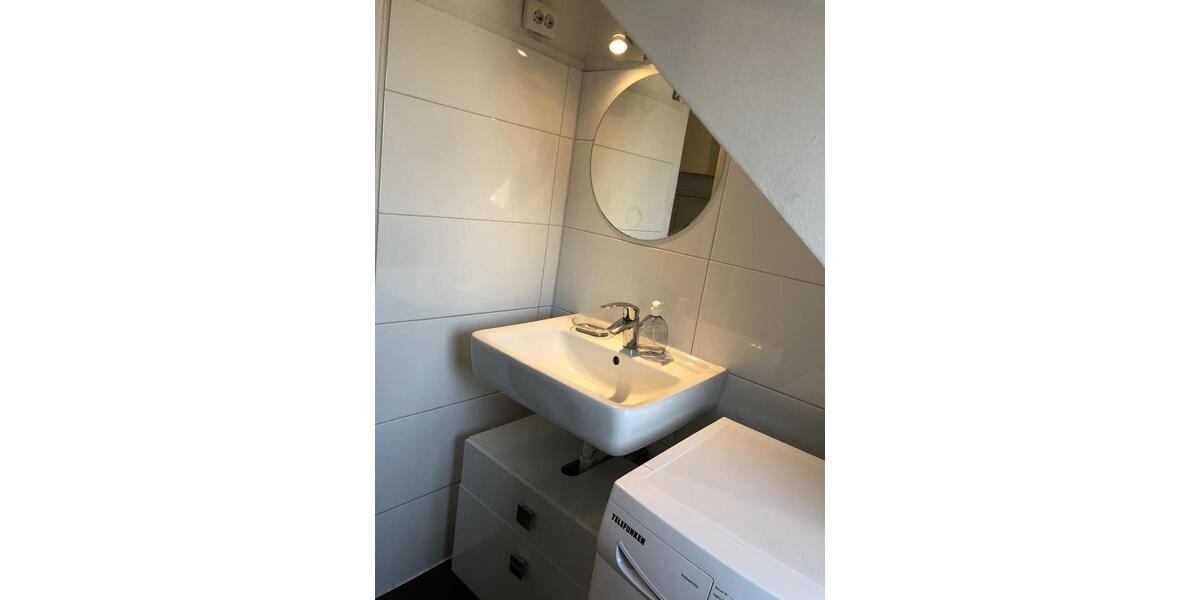 Etagenwohnung Düsseldorf Oberbilk - 4 Zimmer, 83 m&sup2;, 409.000&euro; | Angebot:25813283