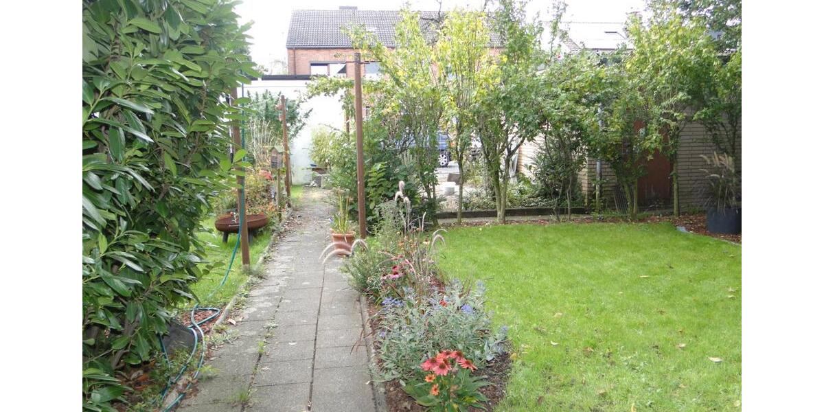 Etagenwohnung Dinslaken Lohberg - 3.5 Zimmer, 76 m&sup2;, 650&euro; | Angebot:25990272