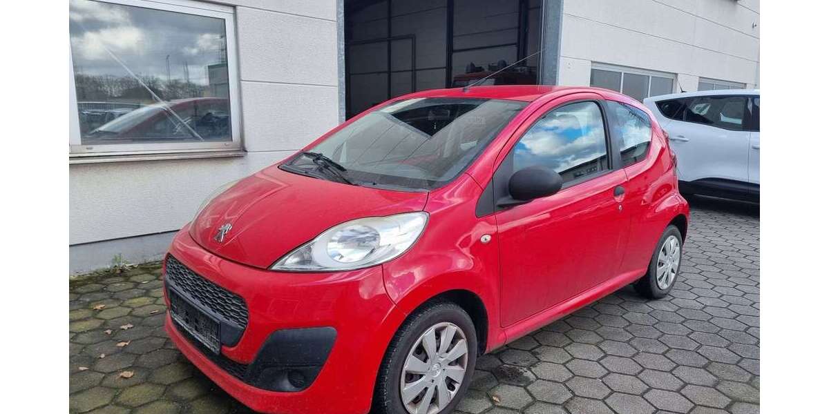 Peugeot 107 104.000 km 2.599 &euro; Dinslaken 46539
