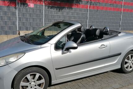 Peugeot 207 197.000 km 2.899 &euro; Krefeld 47803