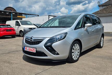 Opel Zafira 96.000 km 8.499 &euro; Neuss 41460