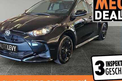 Toyota Yaris 22.841 km 14.890 &euro; Düsseldorf 40233