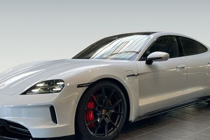 Porsche Taycan 9.900 km 152.500 &euro; Willich 47877