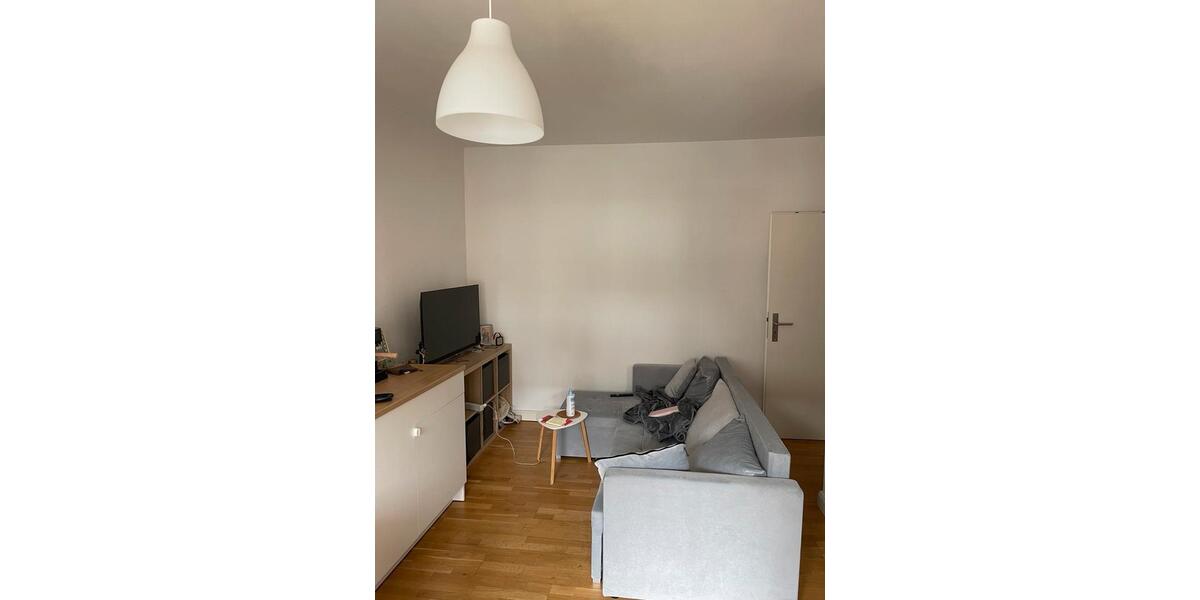 Etagenwohnung Essen Stadtbezirk II - 3 Zimmer, 75 m&sup2;, 1.130&euro; | Angebot:26638434