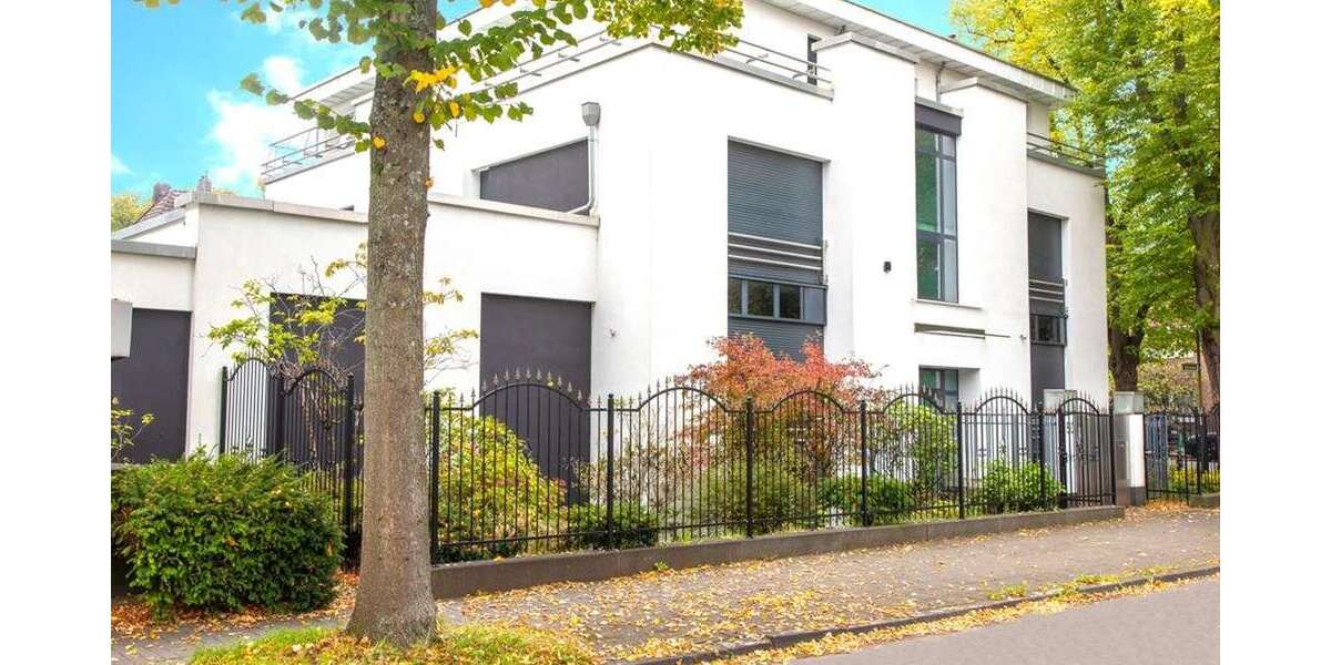 Einfamilienhaus Düsseldorf Stadtbezirk 6 - 13 Zimmer, 698 m&sup2;, 2.995.000&euro; | Angebot:25625502