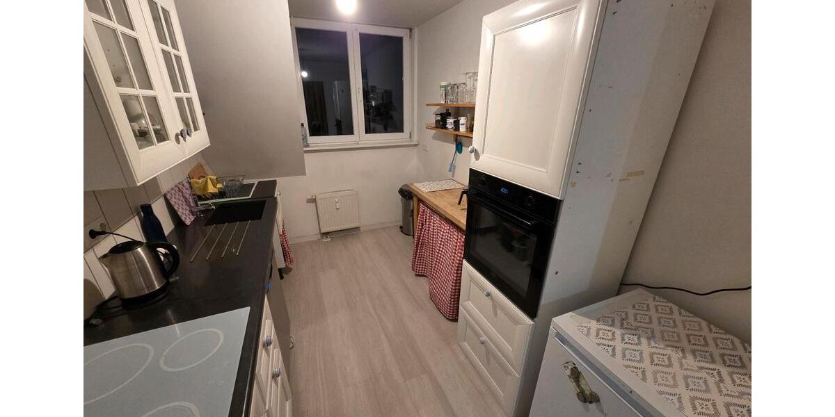 Dachgeschoßwohnung Düsseldorf Heerdt - 3 Zimmer, 75 m&sup2;, 1.367&euro; | Angebot:26587567
