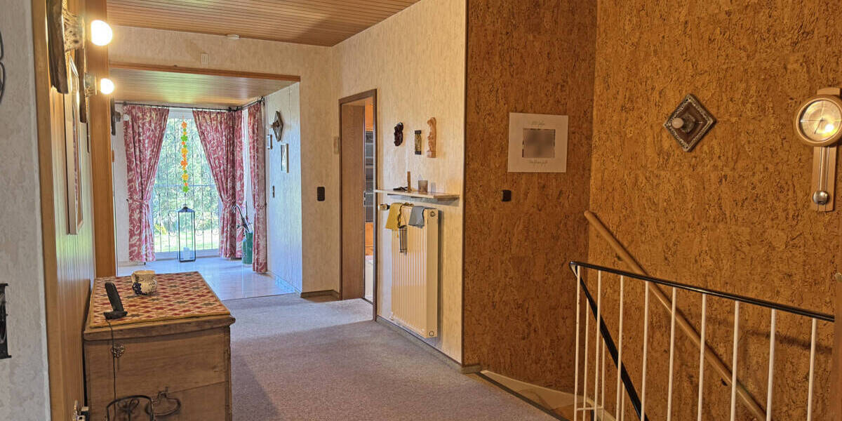 Mehrfamilienhaus, Wohnhaus Wesel Lackhausen - 7 Zimmer, 212 m&sup2;, 530.000&euro; | Angebot:25970382