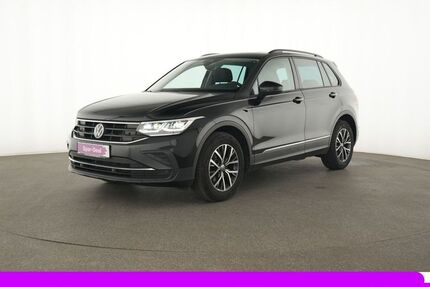 VW Tiguan 68.419 km 24.749 &euro; Neuss 41460