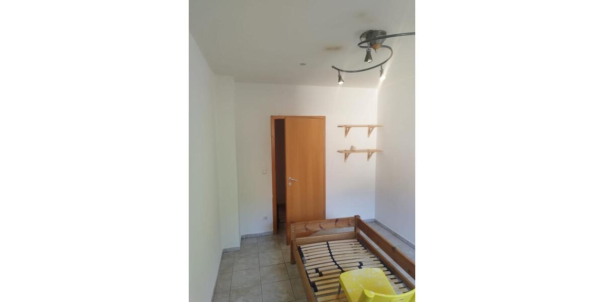 Erdgeschoßwohnung Nettetal - 3 Zimmer, 70 m&sup2;, 400&euro; | Angebot:26705740