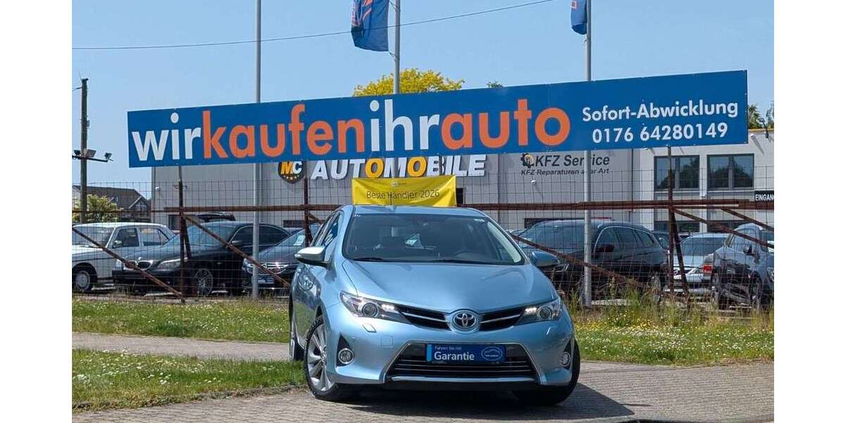Toyota Auris 136.000 km 10.899 &euro; Kempen 47906