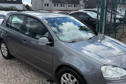 VW Golf 315.000 km 3.200 &euro; Essen 45355